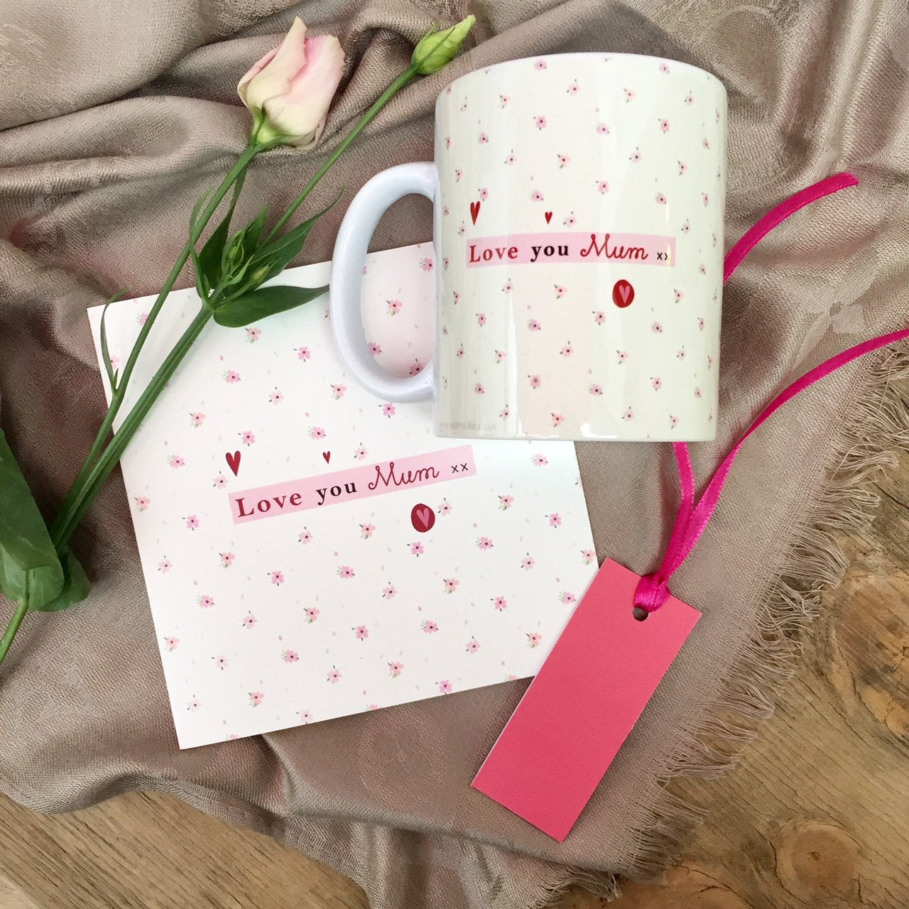 Love You Mum Card by Wotmalike