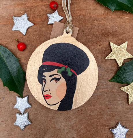 Amy Winehouse - Character Wooden Bauble Hand Painted with Gold Leaf Paint - RWHO