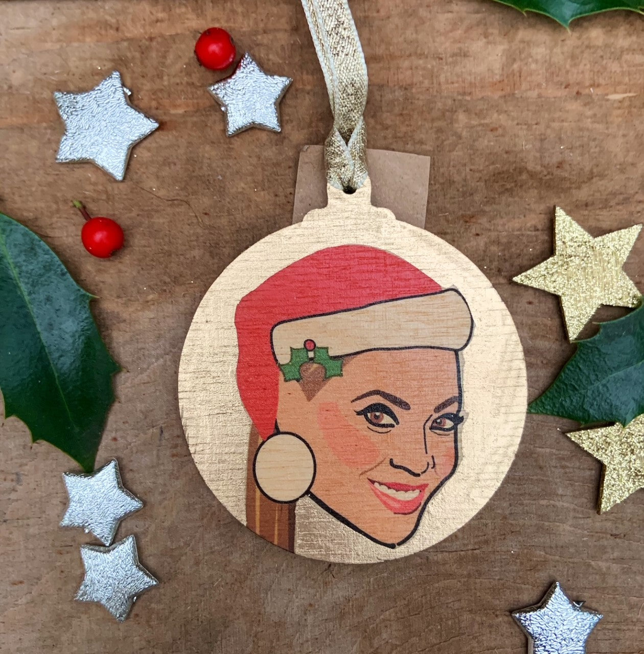 Beyonce Character Wooden Bauble Hand Painted with Gold Leaf Paint – Wot ...